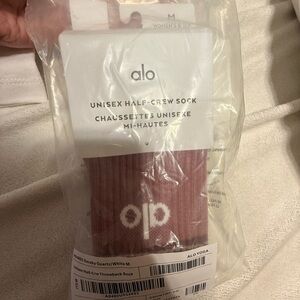 ALO Yoga Half-Crew Sock in Dusty Rose with White Logo